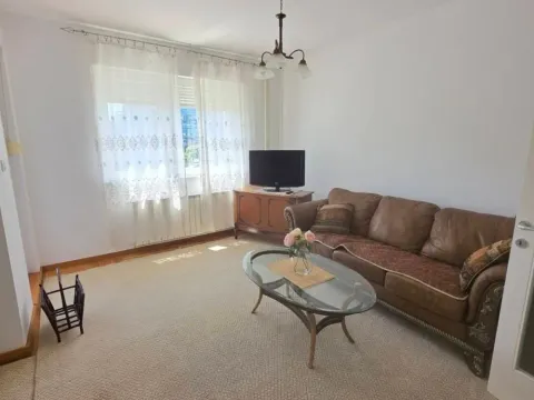 Rent, two bedroom apartment, 51m², Novi Beograd Blok 22, Novi Beograd Sve Podlokacije - image 2