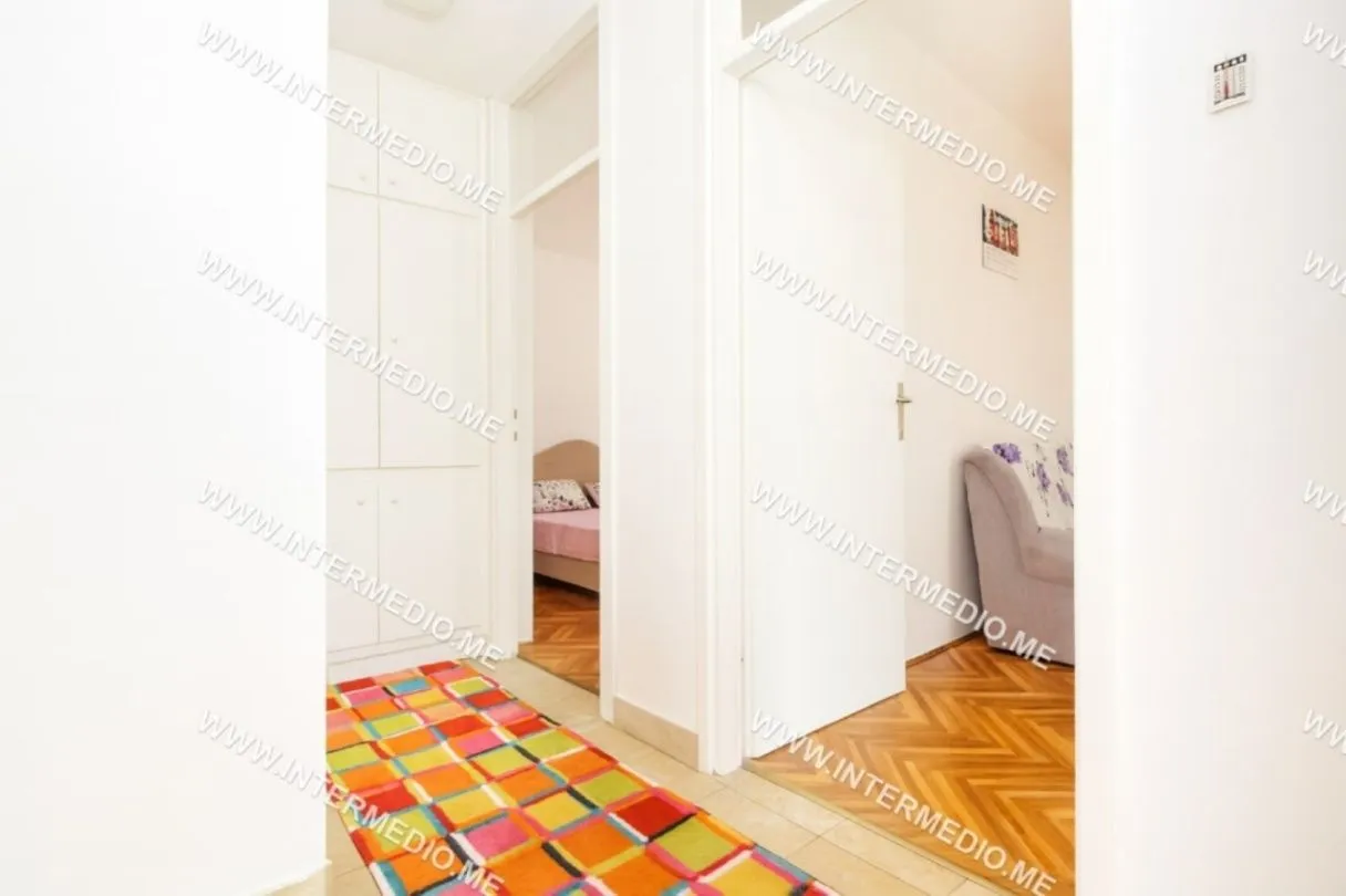 Prodaja, jednosoban stan, 64m², Igalo, Herceg Novi