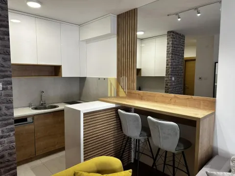 Rent, two bedroom apartment, 41m², Rotkvarija, Novi Sad Sve Podlokacije - image 4