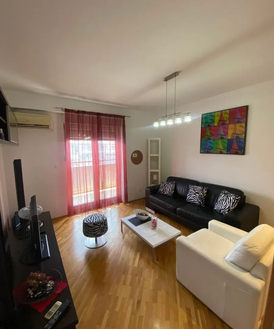 Rent, one bedroom apartment, 50m², Preko Morače, Podgorica