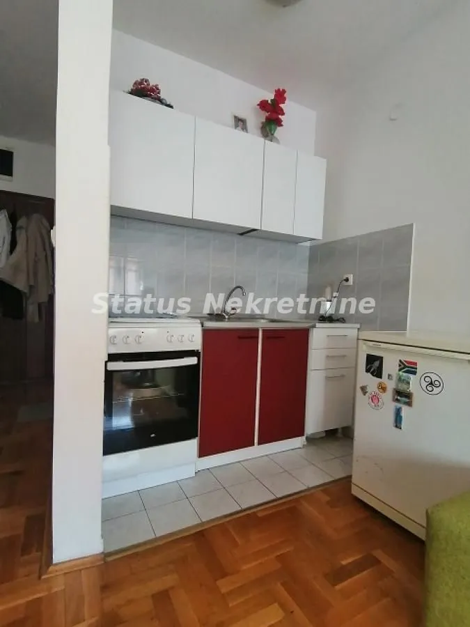 Rent, studio apartment, 27m², Nova Detelinara, Novi Sad Sve Podlokacije