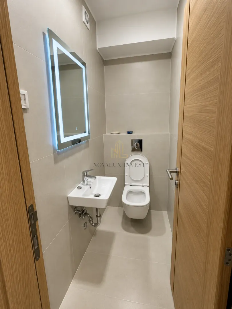 Izdavanje, dvosoban stan, 69m², City Kvart, Podgorica