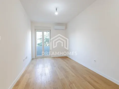 Izdavanje, jednosoban stan, 40m², Central Point, Podgorica - image 2