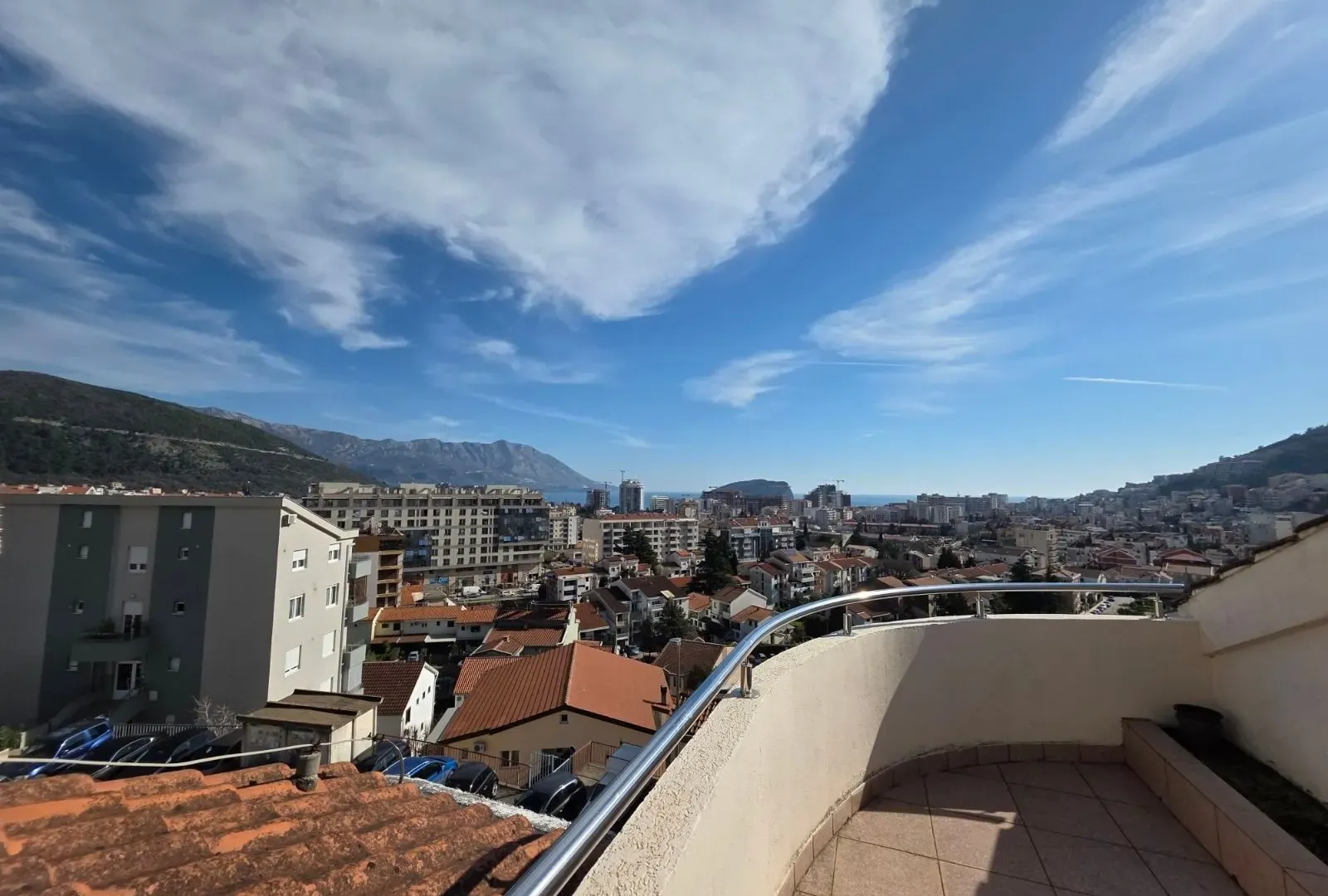 Prodaja, dvosoban stan, 120m², Budva, Crna Gora