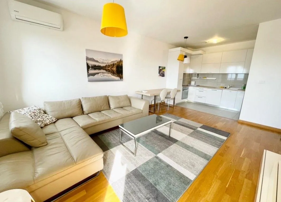 Prodaja, dvosoban stan, 64m², City Kvart, Podgorica