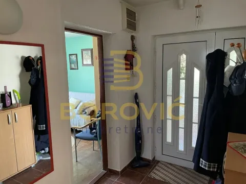 Prodaja, kuća, 156m², Batajnica, Beograd - image 8