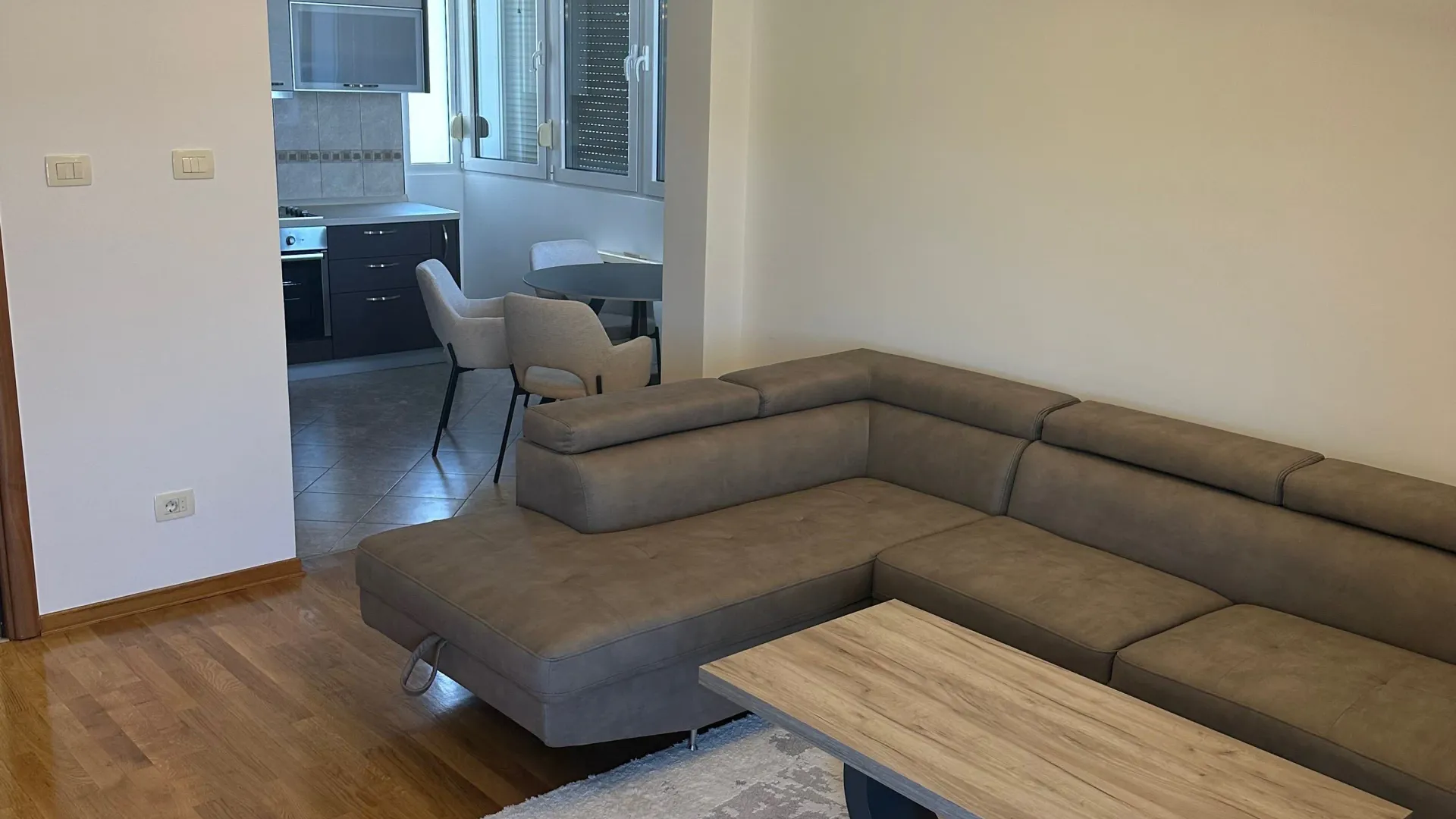 Rent, two bedroom apartment, 72m², Momišići, Podgorica