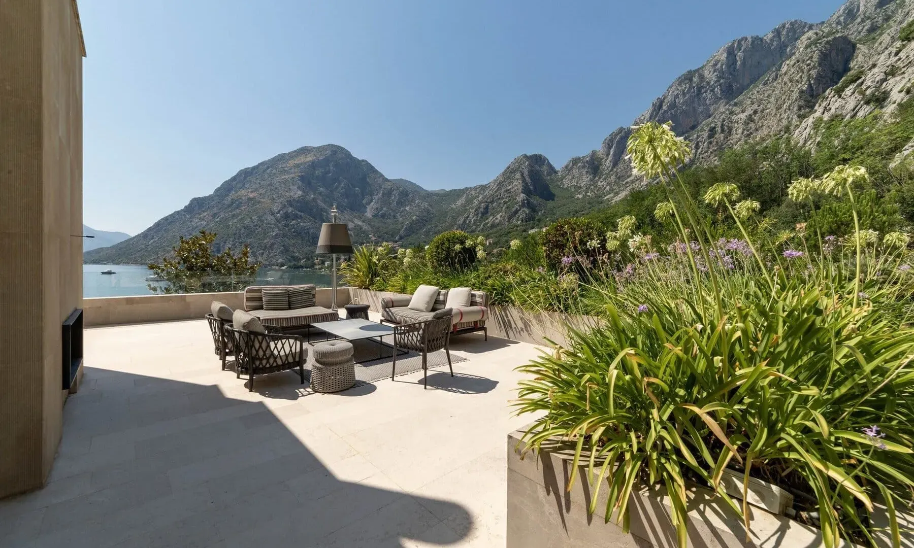 Sale, house, 526m², Orahovac, Kotor