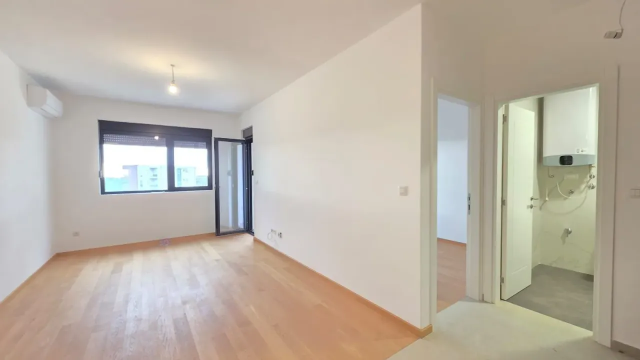 Prodaja, jednosoban stan, 43m², Bečići, Budva