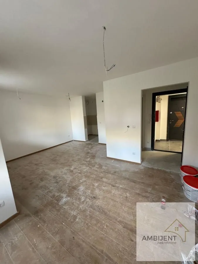 Prodaja, jednosoban stan, 35m², Centar, Stara Pazova