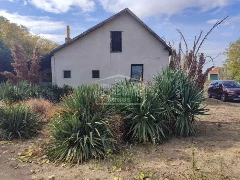 Sale, house, 112m², Hajdukovo, Subotica - image 2