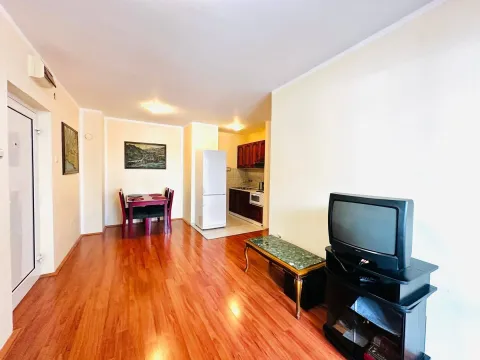 Sale, one bedroom apartment, 45m², Adok, Budva - image 1