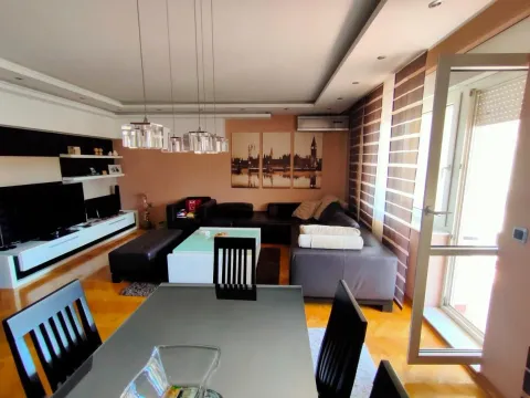 Izdavanje, trosoban stan, 103m², Spens, Novi Sad Sve Podlokacije - image 18