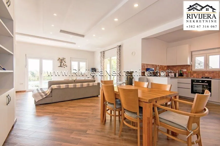 Prodaja, kuća, 136m², Podi, Herceg Novi