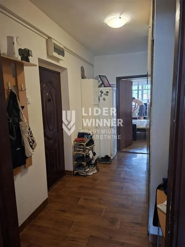 Prodaja, dvosoban stan, 45m², Zemun Sve Podlokacije, Beograd