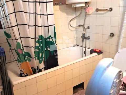 Sale, house, 52m², Uciteljsko Naselje, Zvezdara Sve Podlokacije - image 12