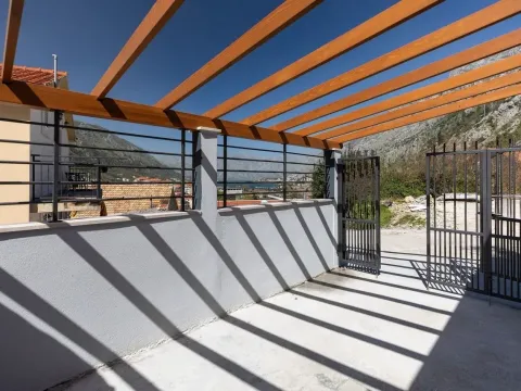 Prodaja, kuća, 160m², Škaljari, Kotor - image 19