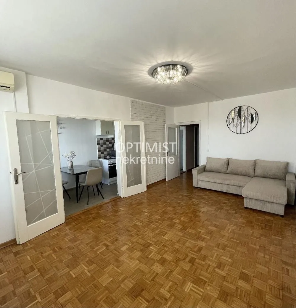 Sale, two bedroom apartment, 61m², Stari Merkator, Novi Beograd Sve Podlokacije