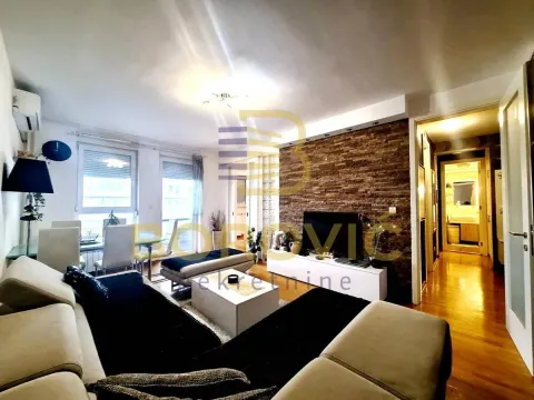 Prodaja, trosoban stan, 68m², Novi Beograd Blok 67, Novi Beograd Sve Podlokacije - image 3