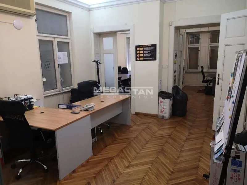 Rent, office space, 132m², Skadarlija, Beograd