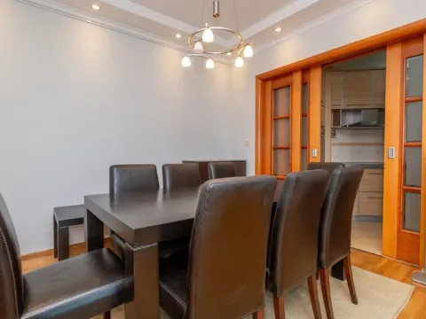 Prodaja, trosoban stan, 140m², Preko Morače, Podgorica - image 4