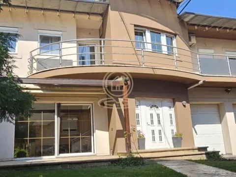 Rent, office space, 200m², Zemun Novi Grad, Zemun Sve Podlokacije - image 2