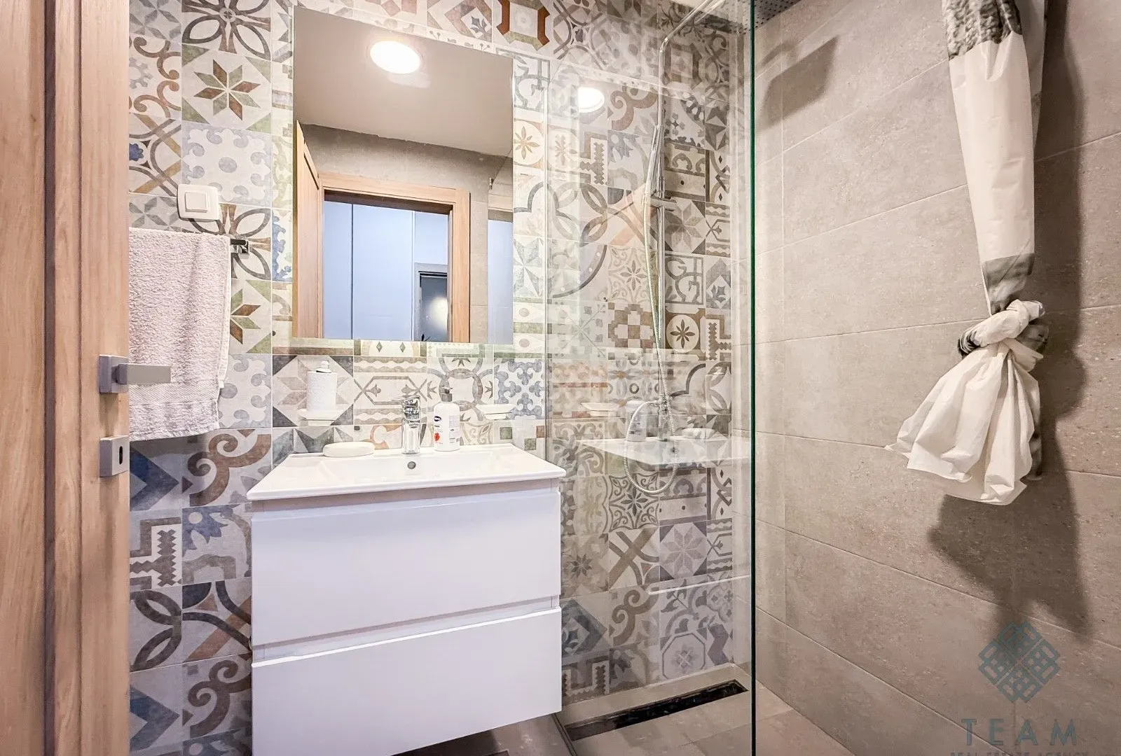 Rent, one bedroom apartment, 52m², Master Kvart, Podgorica