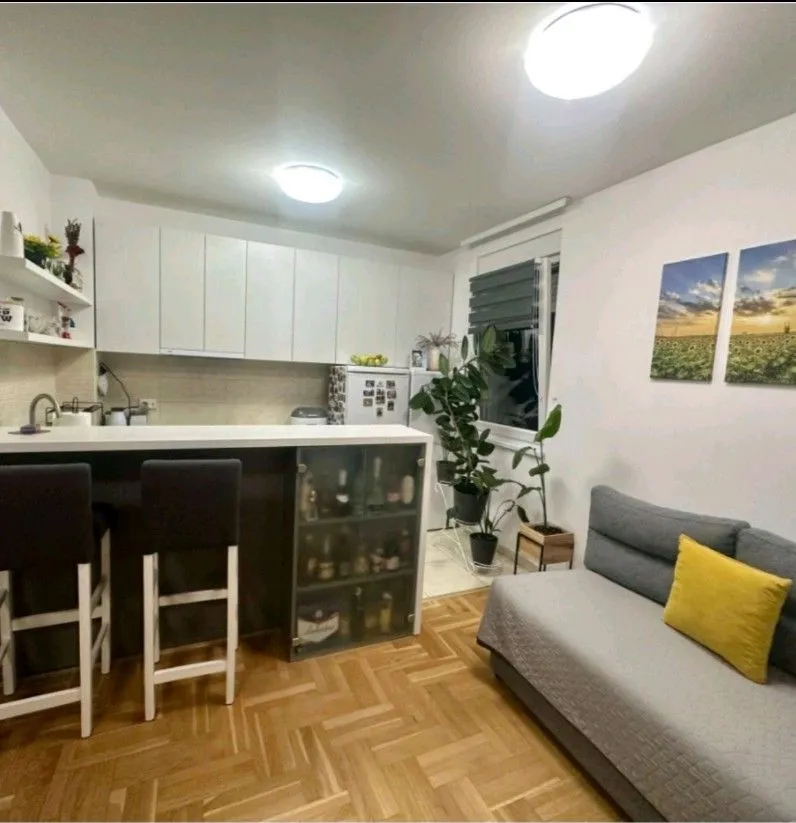 Prodaja, dvosoban stan, 52m², Obrenovac, Beograd