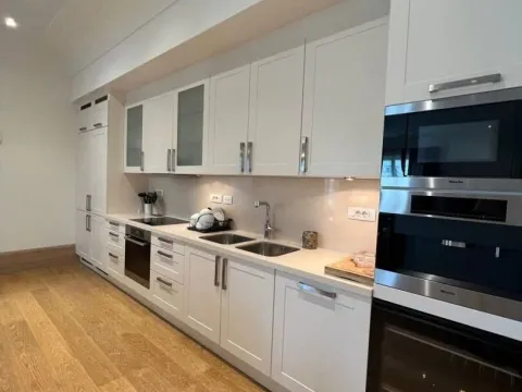 Prodaja, dvosoban stan, 131m², Porto Montenegro, Tivat - image 4