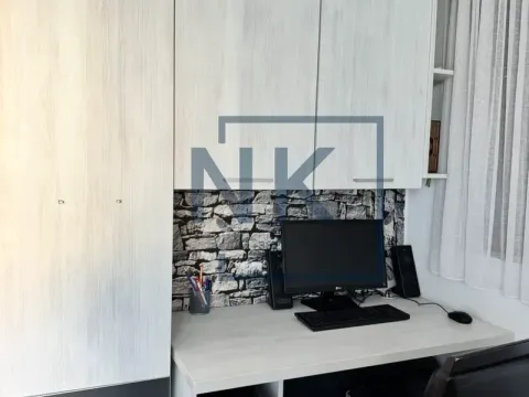 Prodaja, trosoban stan, 87m², Stari Aerodrom, Podgorica - image 11