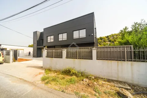 Rent, office space, 525m², Donja Gorica, Podgorica - image 3