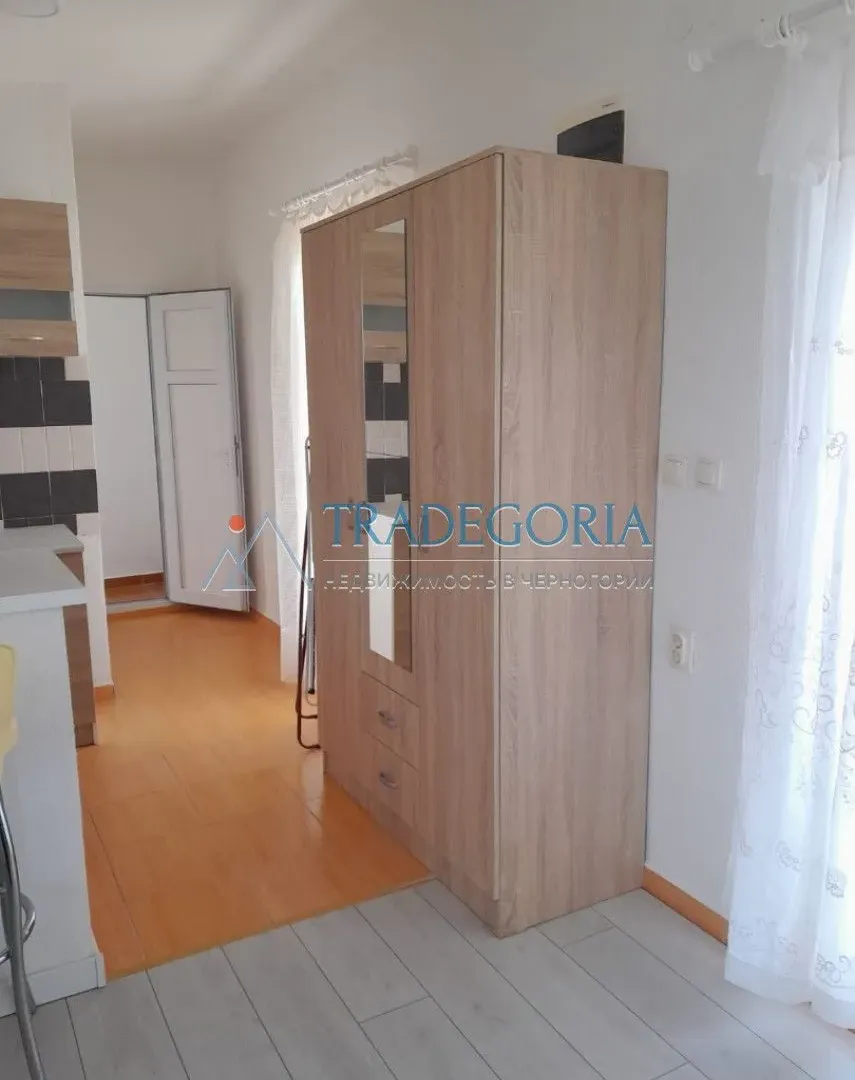 Prodaja, kuća, 199m², Utjeha, Bar