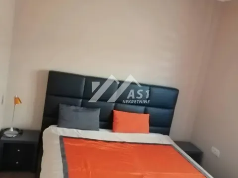 Izdavanje, četvorosoban stan, 95m², Novo naselje, Novi Sad - image 5