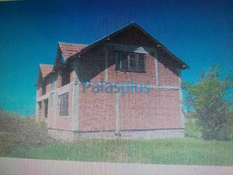 Prodaja, kuća, 204m², Velika Plana, Srbija - image 3
