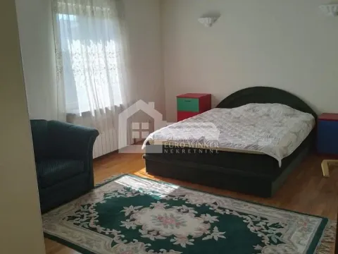 Izdavanje, četvorosoban stan, 150m², Hadzipopovac, Palilula Sve Podlokacije - image 6