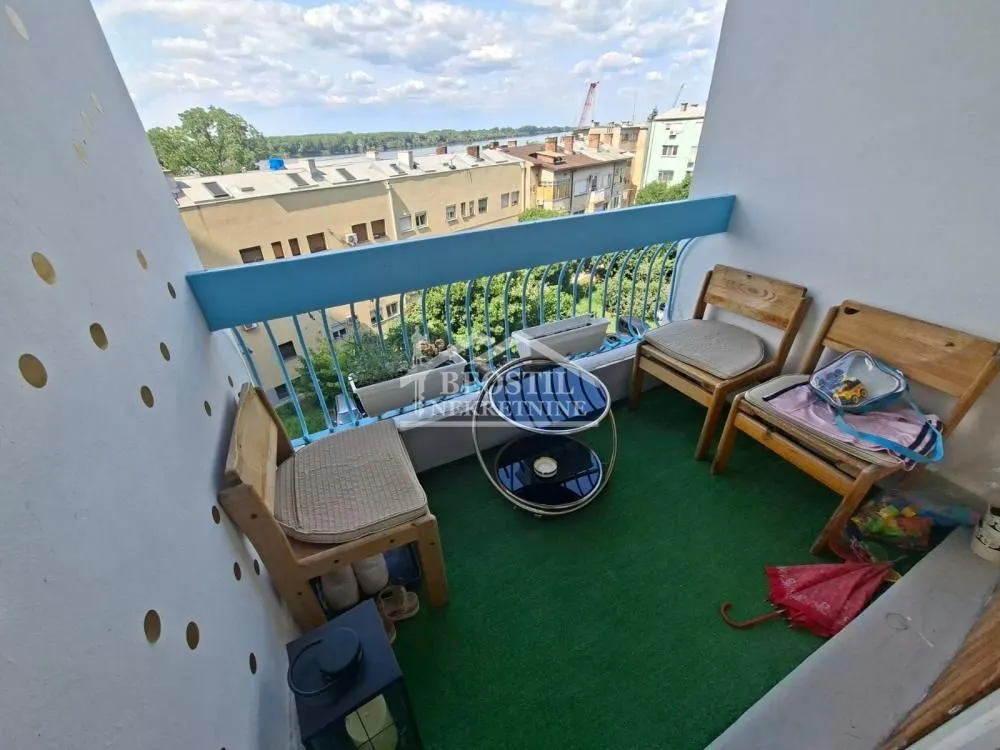 Prodaja, dvosoban stan, 48m², Centar, Smederevo