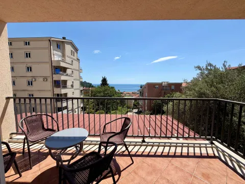 Sale, two bedroom apartment, 83m², Petrovac, Budva - image 9