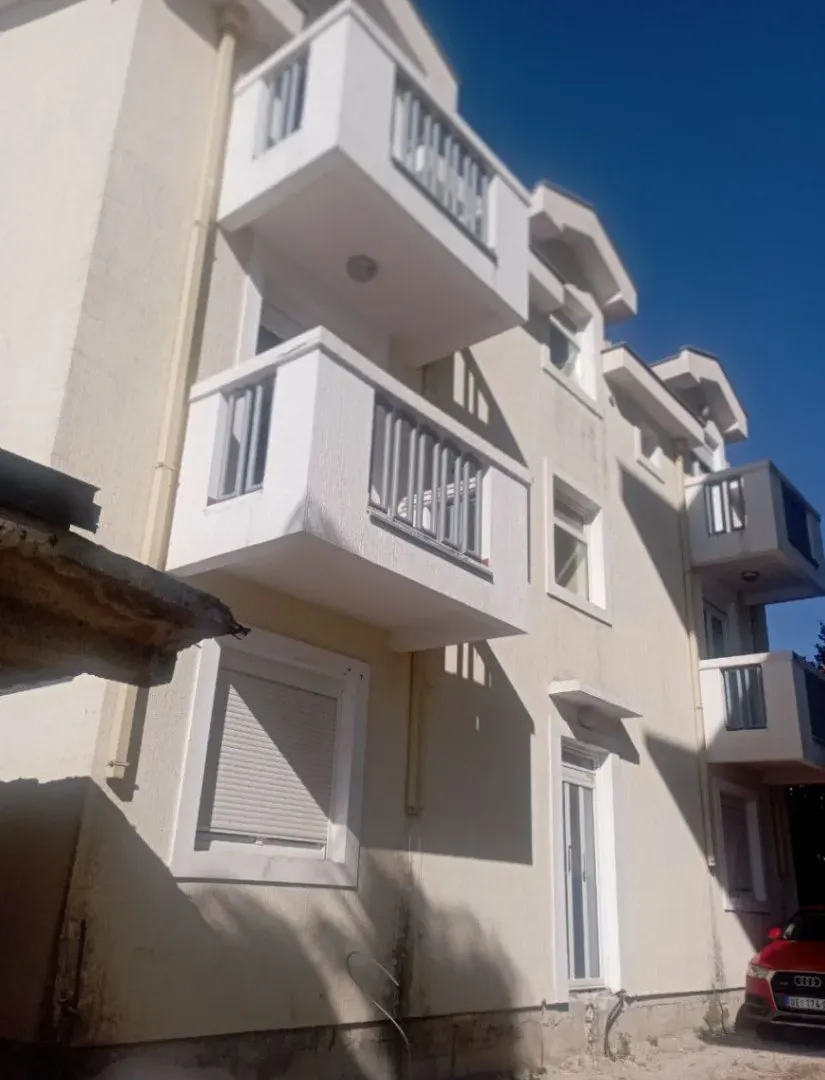 Rent, office space, 110m², Đenovići, Herceg Novi