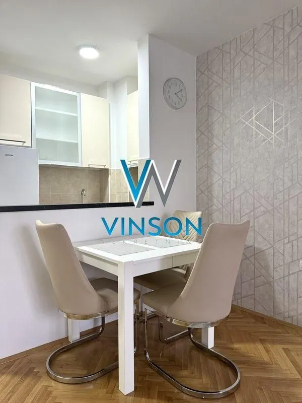 Izdavanje, jednosoban stan, 50m², Grbavica, Novi Sad Sve Podlokacije