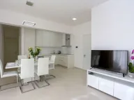 Rent, apartment, 60m², Bečići, Budva - image 2