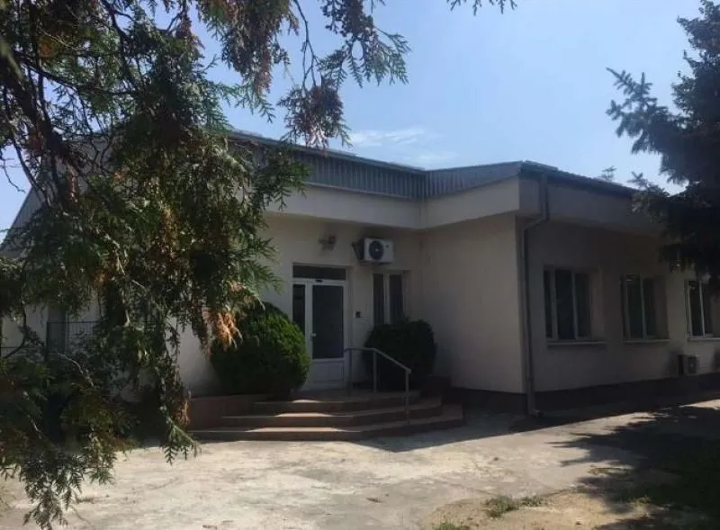 Rent, office space, 200m², Zemun Bačka, Zemun Sve Podlokacije