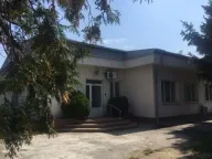 Izdavanje, poslovni prostor, 200m², Zemun Bačka, Zemun Sve Podlokacije - image 11
