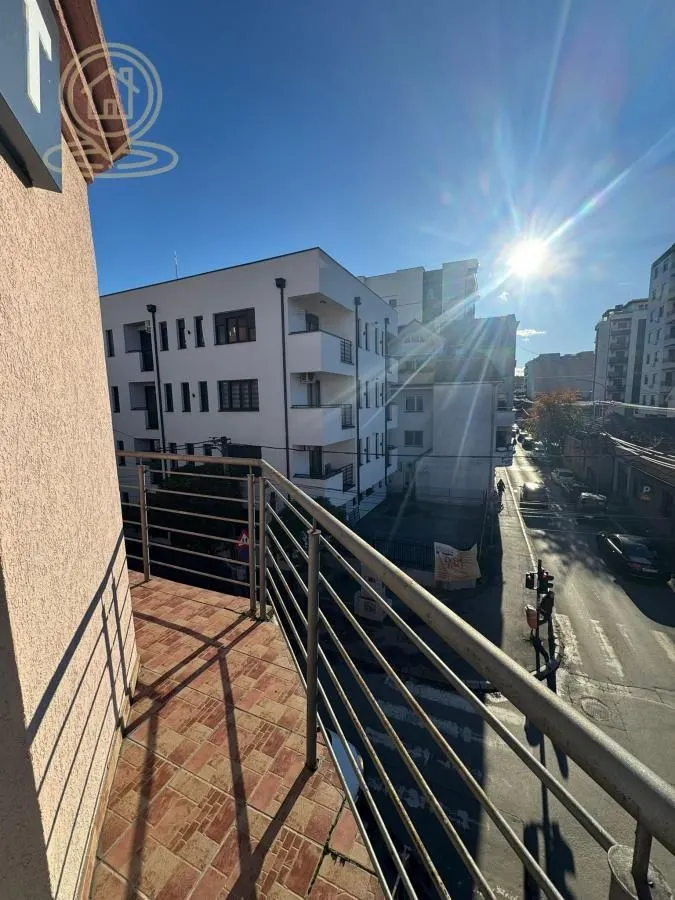 Rent, office space, 300m², Centar, Kragujevac