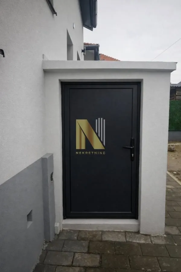 Rent, office space, 114m², Sajmište, Novi Sad
