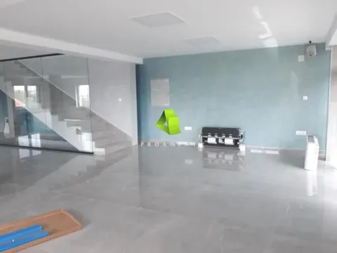 Rent, office space, 260m², Centar, Niš - image 7