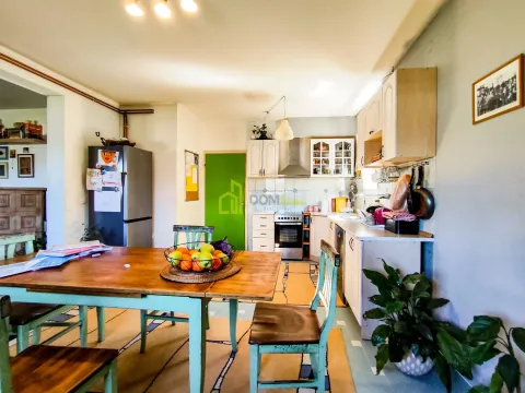 Prodaja, kuća, 150m², Tološi, Podgorica - image 12