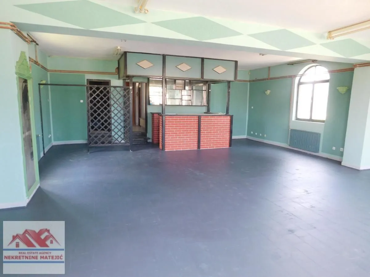 Rent, office space, 150m², Maršić, Kragujevac