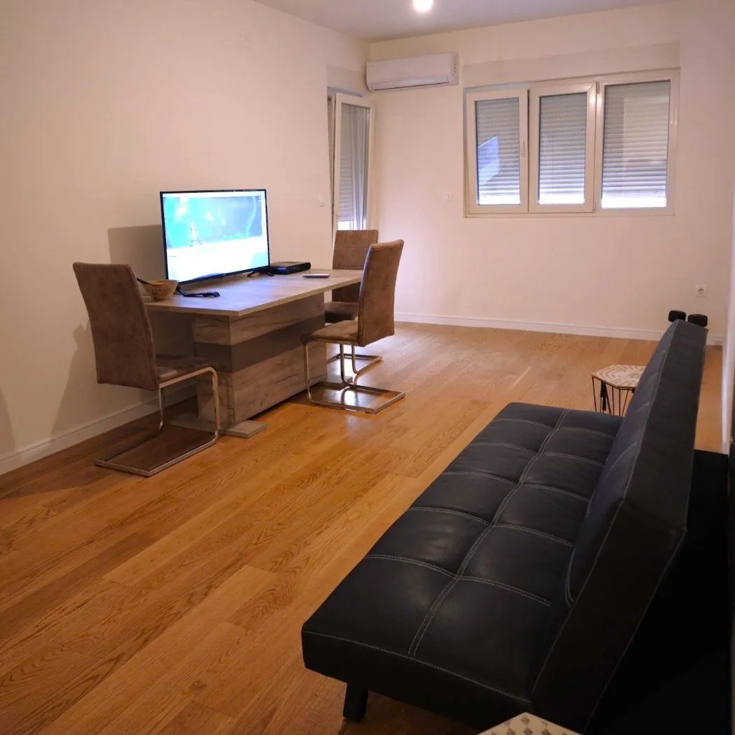 Rent, apartment, 51m², Central Point, Podgorica