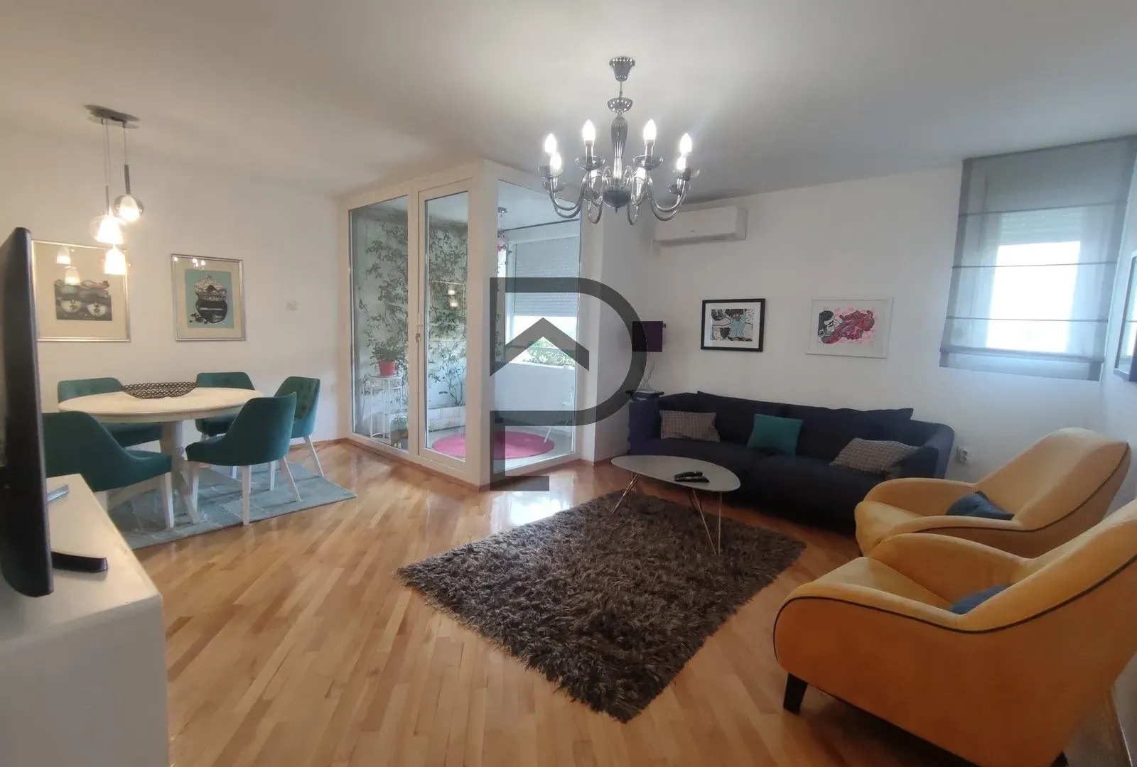 Rent, apartment, 105m², Blok 5, Podgorica
