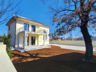 Izdavanje, kuća, 220m², Gornja Gorica, Podgorica - image 2